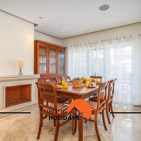 #289 T2 Almeida Garret F By Holidays Appartamento